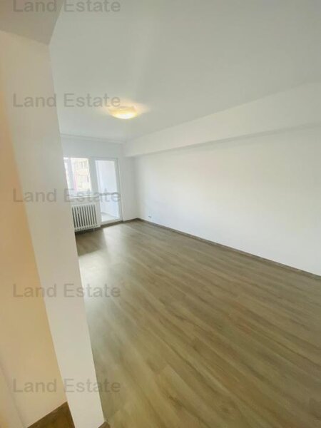 Victoriei, apartament 4 camere, 450 m metrou